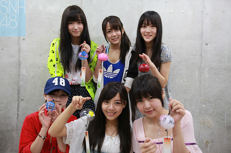 snh48的董芷依到底怎么了,是什么事情什么原因93不要她了,能不能详细点啊,看贴吧根本都不知道!